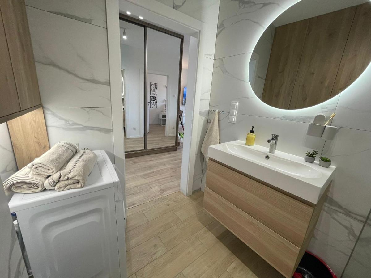 Apartament Kameralis Old Town - Klimatyzacja - Balkon - Winda Elbląg Eksteriør billede