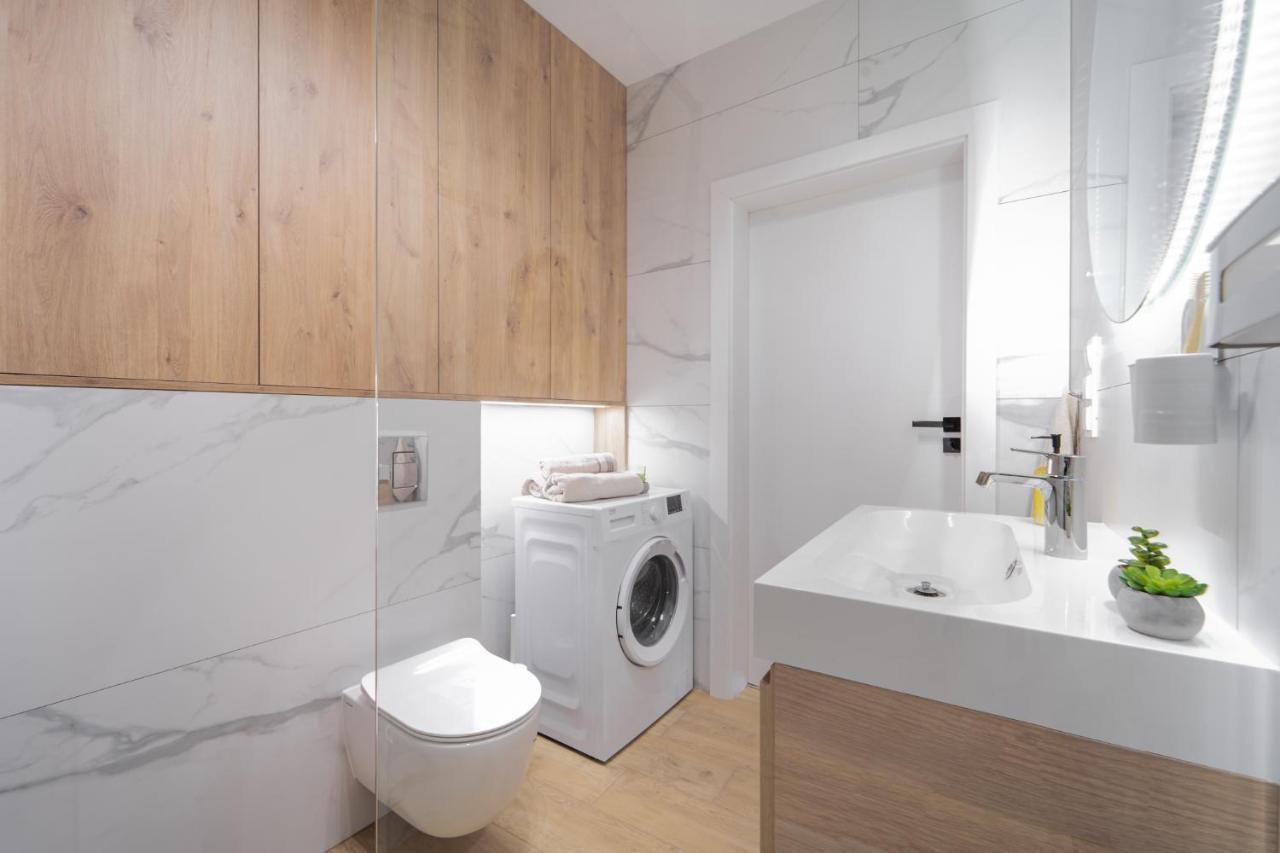 Apartament Kameralis Old Town - Klimatyzacja - Balkon - Winda Elbląg Eksteriør billede